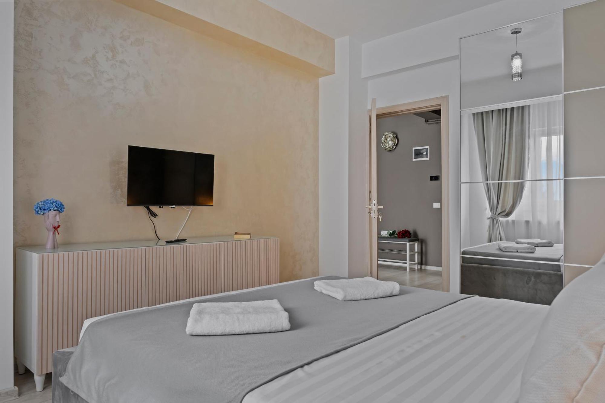 My Home Is Your Home Bukarest Eksteriør billede